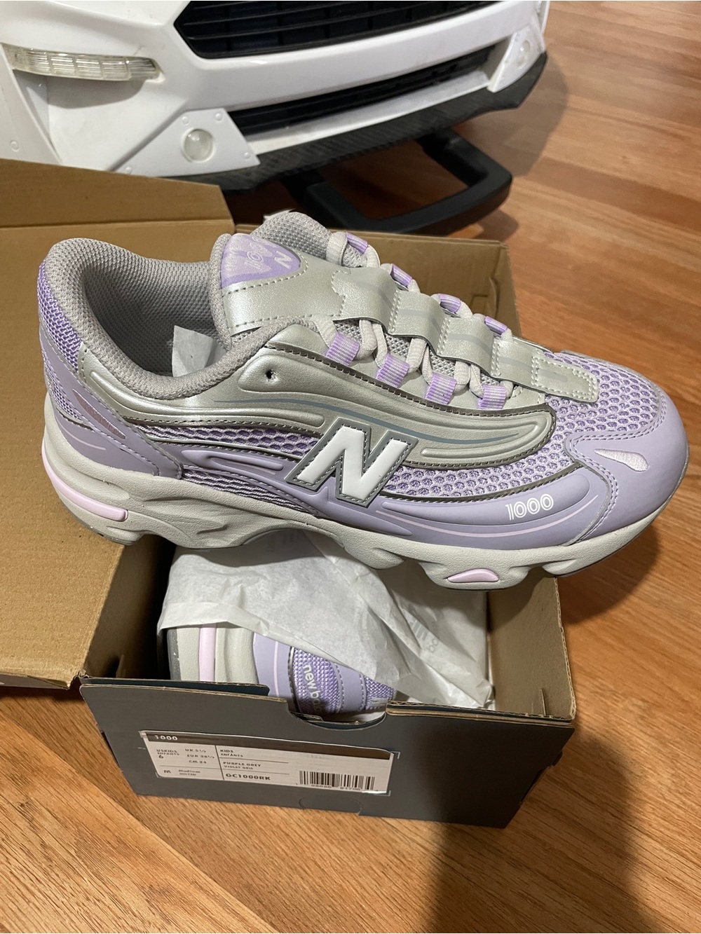 New Balance Lavender & Silver 1000 Running Sneakers